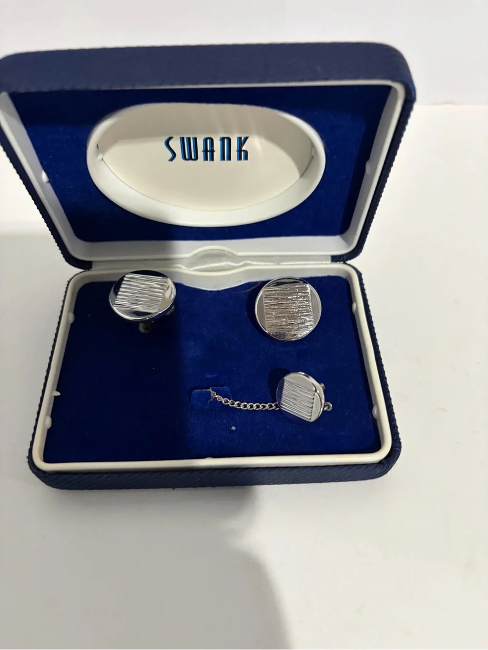 Vintage SWANK Silver Textured Round Cufflinks and Tie Pin Set